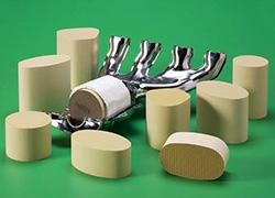HONEYCERAM substrates for automobile catalytic converters