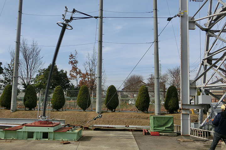 Bending test of 500kV polymer insulator