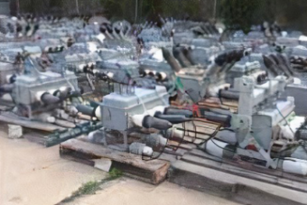 This is a photograph of gas-filled switches discarded by customers that are recycled by NGK Stanger and Hokuriku Energys. The sulfur hexafluoride (SF6) is safely collected and recycled.